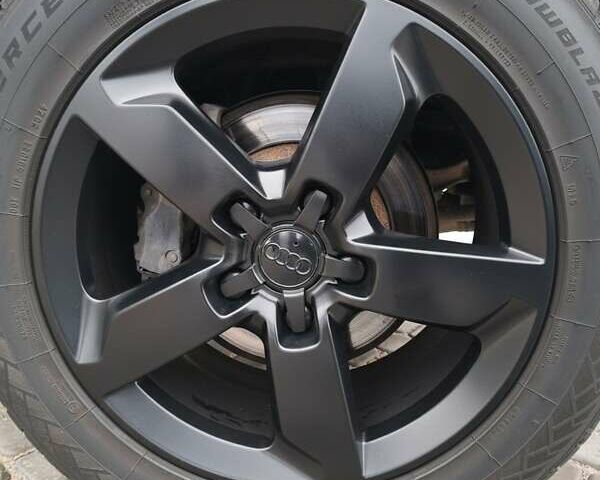 Белый Ауди Ку 7, объемом двигателя 3 л и пробегом 229 тыс. км за 14300 $, фото 9 на Automoto.ua