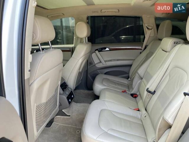 Ауди Ку 7 2013 в Ужгороде на Automoto.ua Белый Ауди Ку 7, объемом двигателя 2.97 л и пробегом 359 тыс. км за 14900 $, фото 18 на Automoto.ua