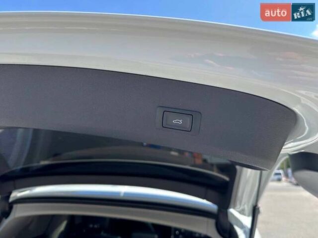 Белый Ауди Ку 7, объемом двигателя 2.97 л и пробегом 320 тыс. км за 17500 $, фото 19 на Automoto.ua