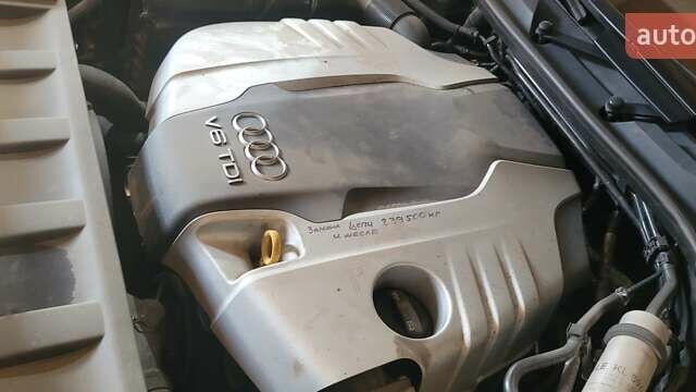 Белый Ауди Ку 7, объемом двигателя 2.97 л и пробегом 252 тыс. км за 24000 $, фото 13 на Automoto.ua