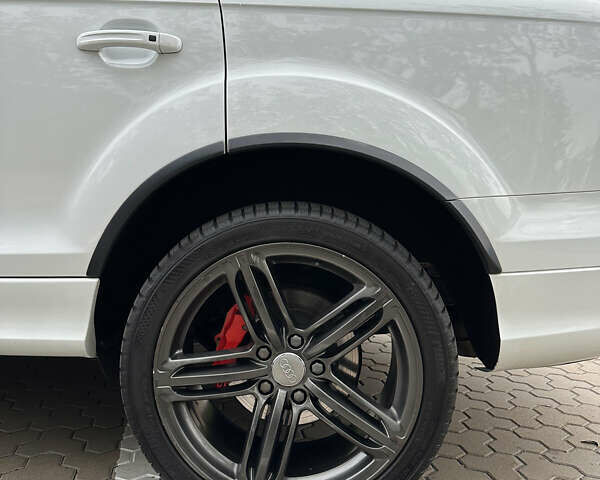 Белый Ауди Ку 7, объемом двигателя 3 л и пробегом 285 тыс. км за 17500 $, фото 27 на Automoto.ua