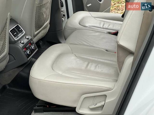 Белый Ауди Ку 7, объемом двигателя 2.97 л и пробегом 238 тыс. км за 17000 $, фото 15 на Automoto.ua