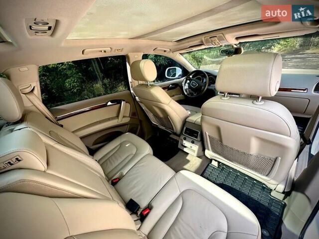 Белый Ауди Ку 7, объемом двигателя 3 л и пробегом 220 тыс. км за 20900 $, фото 19 на Automoto.ua