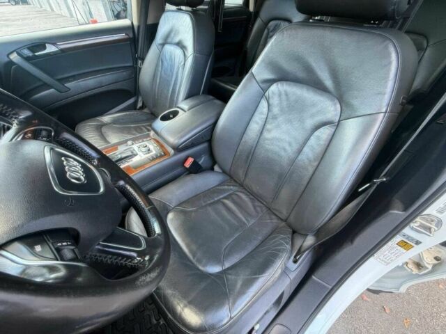 Білий Ауді Ку 7, об'ємом двигуна 3 л та пробігом 81 тис. км за 3900 $, фото 7 на Automoto.ua