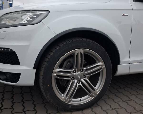 Білий Ауді Ку 7, об'ємом двигуна 2.97 л та пробігом 250 тис. км за 26800 $, фото 14 на Automoto.ua