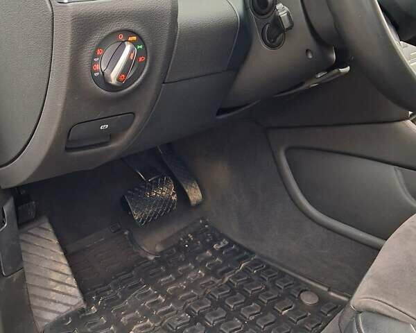 Білий Ауді Ку 7, об'ємом двигуна 2.97 л та пробігом 250 тис. км за 26800 $, фото 67 на Automoto.ua