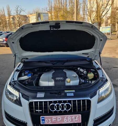 Білий Ауді Ку 7, об'ємом двигуна 2.97 л та пробігом 318 тис. км за 18000 $, фото 3 на Automoto.ua