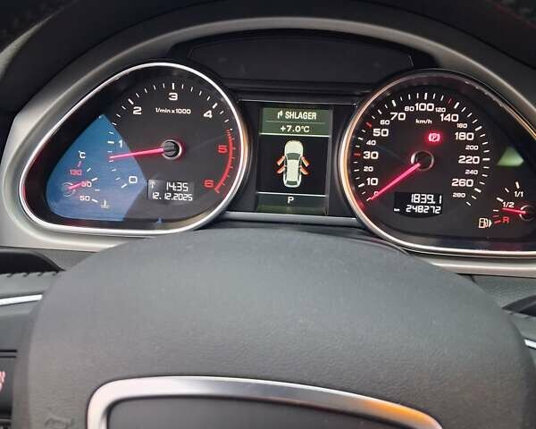 Білий Ауді Ку 7, об'ємом двигуна 2.97 л та пробігом 250 тис. км за 26800 $, фото 61 на Automoto.ua