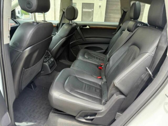 Белый Ауди Ку 7, объемом двигателя 3 л и пробегом 86 тыс. км за 8900 $, фото 16 на Automoto.ua