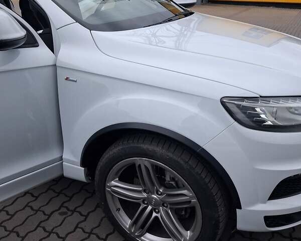 Білий Ауді Ку 7, об'ємом двигуна 2.97 л та пробігом 250 тис. км за 26800 $, фото 21 на Automoto.ua