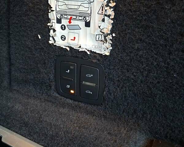 Білий Ауді Ку 7, об'ємом двигуна 2.97 л та пробігом 250 тис. км за 26800 $, фото 51 на Automoto.ua