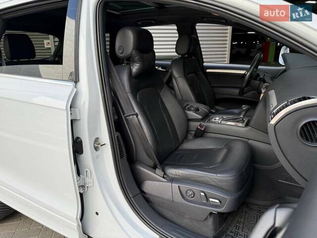 Ауди Ку 7 2014 в Киеве на Automoto.ua Белый Ауди Ку 7, объемом двигателя 3 л и пробегом 161 тыс. км за 16990 $, фото 11 на Automoto.ua