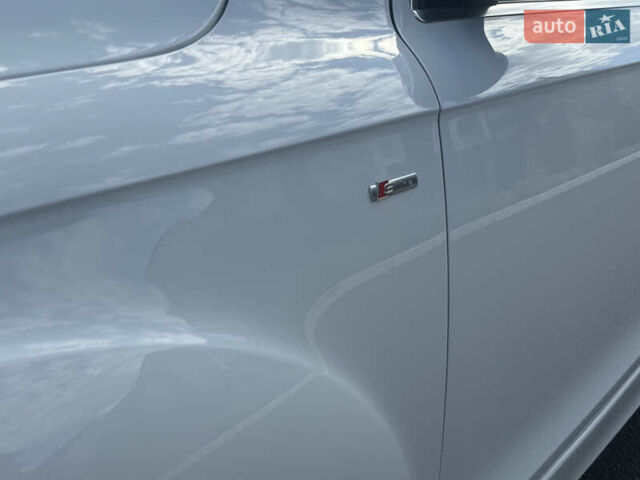 Білий Ауді Ку 7, об'ємом двигуна 2.97 л та пробігом 265 тис. км за 19800 $, фото 12 на Automoto.ua