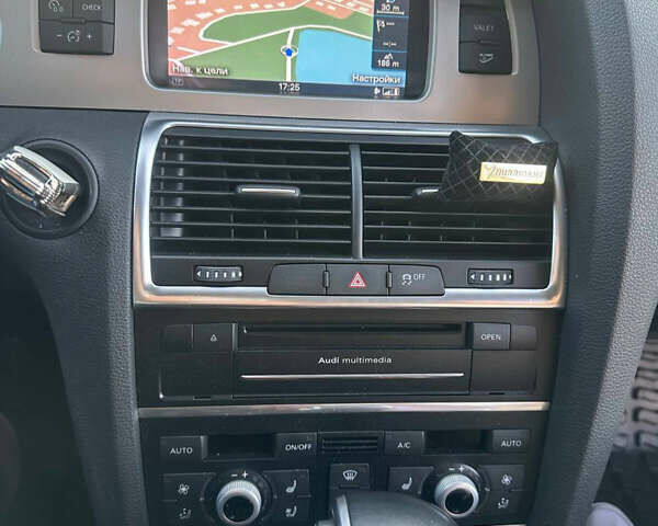 Белый Ауди Ку 7, объемом двигателя 2.97 л и пробегом 237 тыс. км за 18400 $, фото 22 на Automoto.ua