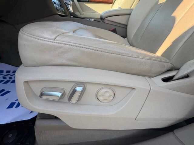 Білий Ауді Ку 7, об'ємом двигуна 3 л та пробігом 120 тис. км за 8900 $, фото 7 на Automoto.ua