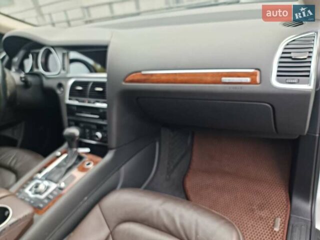 Ауди Ку 7 2014 в Киеве на Automoto.ua Белый Ауди Ку 7, объемом двигателя 3 л и пробегом 193 тыс. км за 16500 $, фото 36 на Automoto.ua