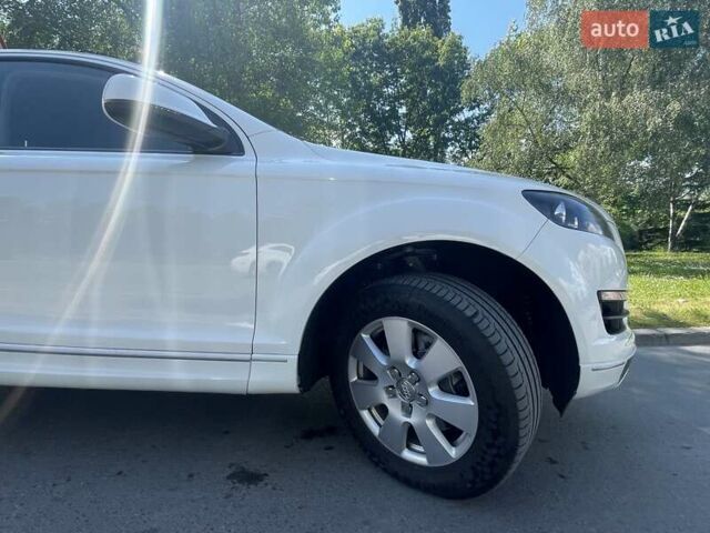 Ауді Ку 7 2014 у Одесі на Automoto.ua Білий Ауді Ку 7, об'ємом двигуна 2.97 л та пробігом 333 тис. км за 17529 $, фото 4 на Automoto.ua