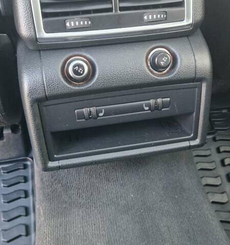 Білий Ауді Ку 7, об'ємом двигуна 2.97 л та пробігом 318 тис. км за 18000 $, фото 23 на Automoto.ua