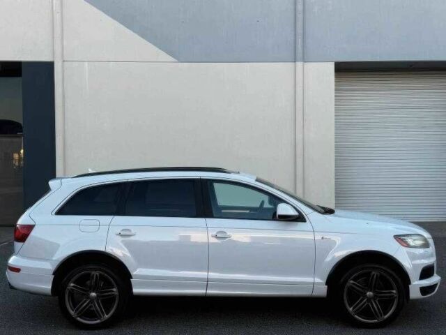 Белый Ауди Ку 7, объемом двигателя 3 л и пробегом 141 тыс. км за 4500 $, фото 3 на Automoto.ua