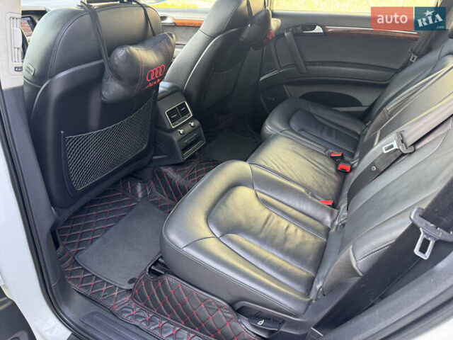 Белый Ауди Ку 7, объемом двигателя 3 л и пробегом 157 тыс. км за 15500 $, фото 21 на Automoto.ua