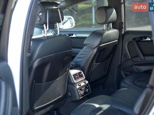 Білий Ауді Ку 7, об'ємом двигуна 2.97 л та пробігом 214 тис. км за 14800 $, фото 14 на Automoto.ua