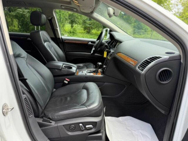 Белый Ауди Ку 7, объемом двигателя 3 л и пробегом 86 тыс. км за 8900 $, фото 10 на Automoto.ua