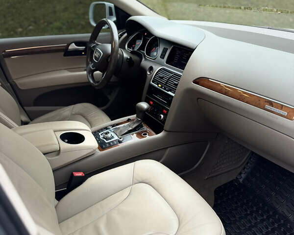 Білий Ауді Ку 7, об'ємом двигуна 2.99 л та пробігом 191 тис. км за 14900 $, фото 11 на Automoto.ua