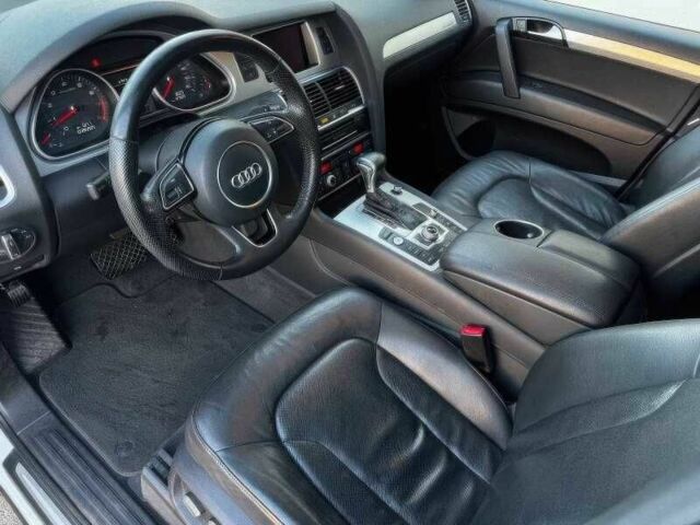 Белый Ауди Ку 7, объемом двигателя 3 л и пробегом 141 тыс. км за 4500 $, фото 10 на Automoto.ua