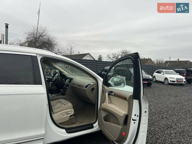 Белый Ауди Ку 7, объемом двигателя 3 л и пробегом 292 тыс. км за 13300 $, фото 22 на Automoto.ua