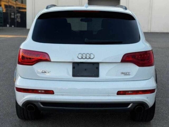 Белый Ауди Ку 7, объемом двигателя 3 л и пробегом 141 тыс. км за 4500 $, фото 5 на Automoto.ua