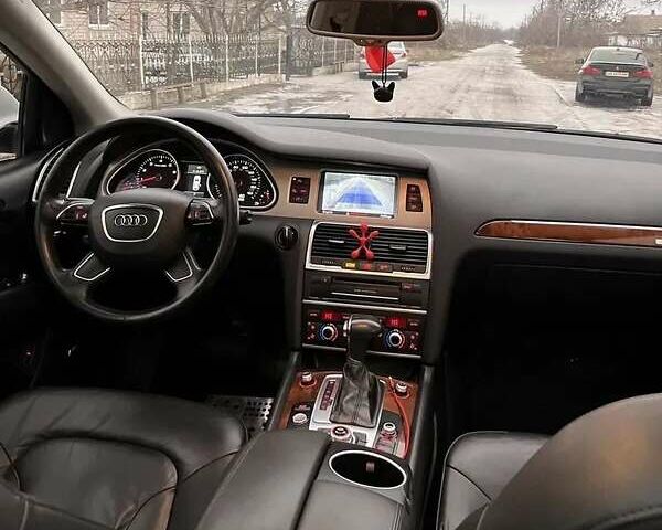 Белый Ауди Ку 7, объемом двигателя 3 л и пробегом 180 тыс. км за 19890 $, фото 6 на Automoto.ua