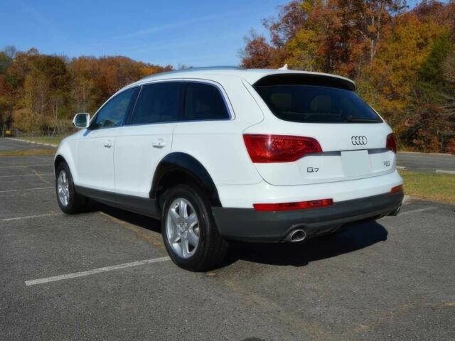 Белый Ауди Ку 7, объемом двигателя 3 л и пробегом 83 тыс. км за 7000 $, фото 5 на Automoto.ua