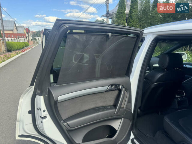 Білий Ауді Ку 7, об'ємом двигуна 2.97 л та пробігом 265 тис. км за 19800 $, фото 16 на Automoto.ua