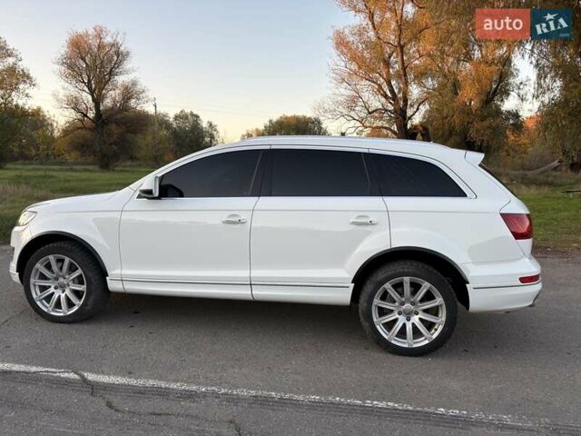 Белый Ауди Ку 7, объемом двигателя 2.97 л и пробегом 180 тыс. км за 27500 $, фото 3 на Automoto.ua