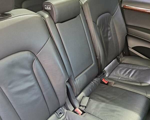 Білий Ауді Ку 7, об'ємом двигуна 2.97 л та пробігом 170 тис. км за 22300 $, фото 24 на Automoto.ua