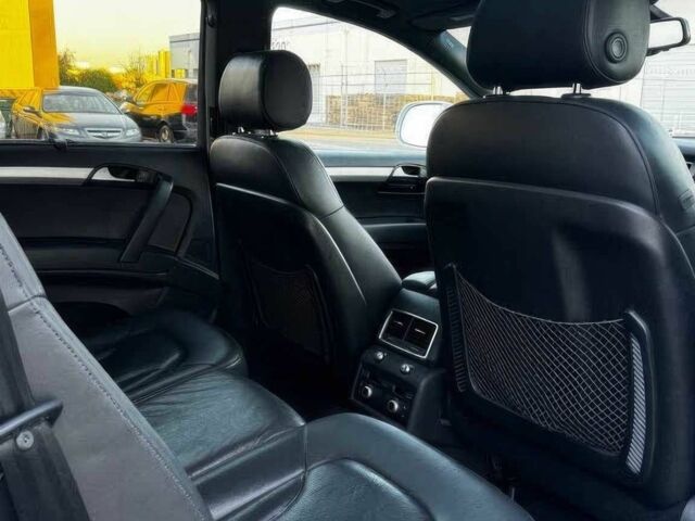 Белый Ауди Ку 7, объемом двигателя 3 л и пробегом 81 тыс. км за 13000 $, фото 15 на Automoto.ua