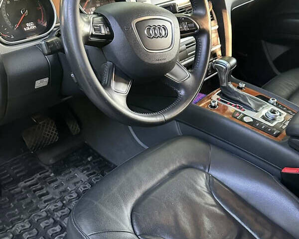 Белый Ауди Ку 7, объемом двигателя 2.97 л и пробегом 237 тыс. км за 19000 $, фото 17 на Automoto.ua