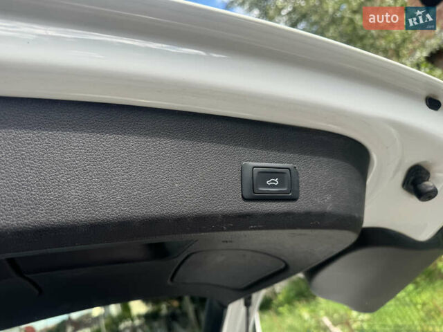 Білий Ауді Ку 7, об'ємом двигуна 2.97 л та пробігом 265 тис. км за 19800 $, фото 22 на Automoto.ua