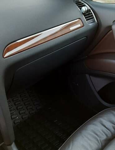 Ауди Ку 7 2014 в Запорожье на Automoto.ua Белый Ауди Ку 7, объемом двигателя 3 л и пробегом 247 тыс. км за 17500 $, фото 15 на Automoto.ua