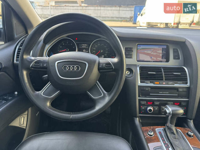 Белый Ауди Ку 7, объемом двигателя 3 л и пробегом 157 тыс. км за 15500 $, фото 31 на Automoto.ua