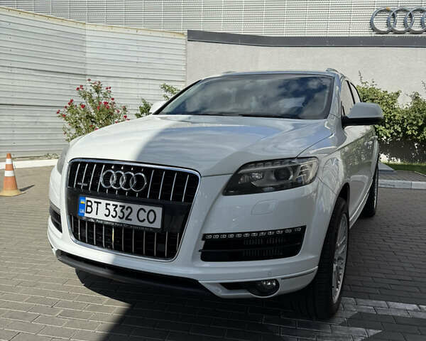Ауди Ку 7 2014 в Одессе на Automoto.ua Белый Ауди Ку 7, объемом двигателя 2.97 л и пробегом 292 тыс. км за 21500 $, фото 2 на Automoto.ua