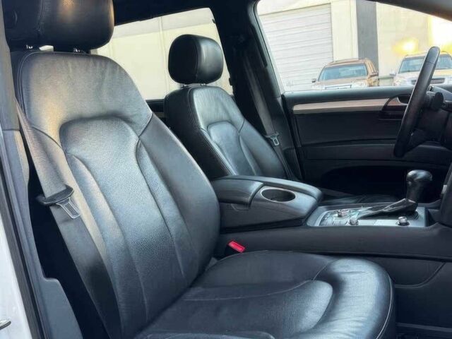 Белый Ауди Ку 7, объемом двигателя 3 л и пробегом 81 тыс. км за 13000 $, фото 12 на Automoto.ua