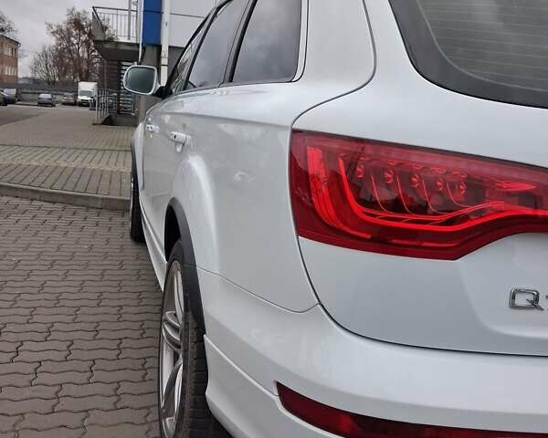 Білий Ауді Ку 7, об'ємом двигуна 2.97 л та пробігом 250 тис. км за 26800 $, фото 12 на Automoto.ua