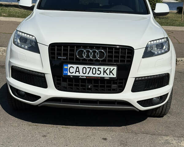 Белый Ауди Ку 7, объемом двигателя 3 л и пробегом 245 тыс. км за 18200 $, фото 1 на Automoto.ua