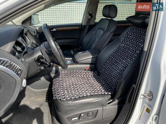 Білий Ауді Ку 7, об'ємом двигуна 3 л та пробігом 249 тис. км за 20800 $, фото 9 на Automoto.ua