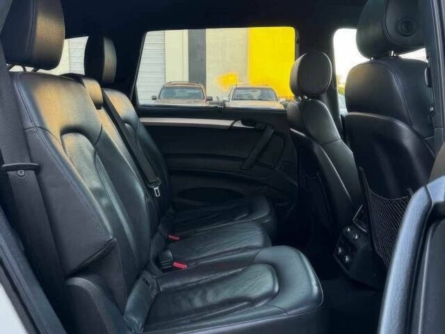 Белый Ауди Ку 7, объемом двигателя 3 л и пробегом 81 тыс. км за 13000 $, фото 17 на Automoto.ua