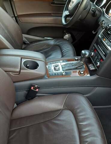 Ауди Ку 7 2014 в Запорожье на Automoto.ua Белый Ауди Ку 7, объемом двигателя 3 л и пробегом 247 тыс. км за 17500 $, фото 9 на Automoto.ua