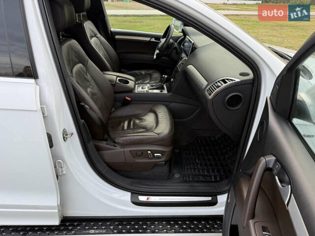 Білий Ауді Ку 7, об'ємом двигуна 2.97 л та пробігом 188 тис. км за 20600 $, фото 62 на Automoto.ua