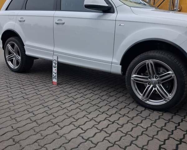 Білий Ауді Ку 7, об'ємом двигуна 2.97 л та пробігом 250 тис. км за 26800 $, фото 24 на Automoto.ua