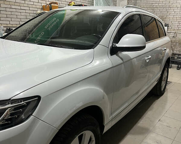 Белый Ауди Ку 7, объемом двигателя 2.97 л и пробегом 202 тыс. км за 22500 $, фото 10 на Automoto.ua